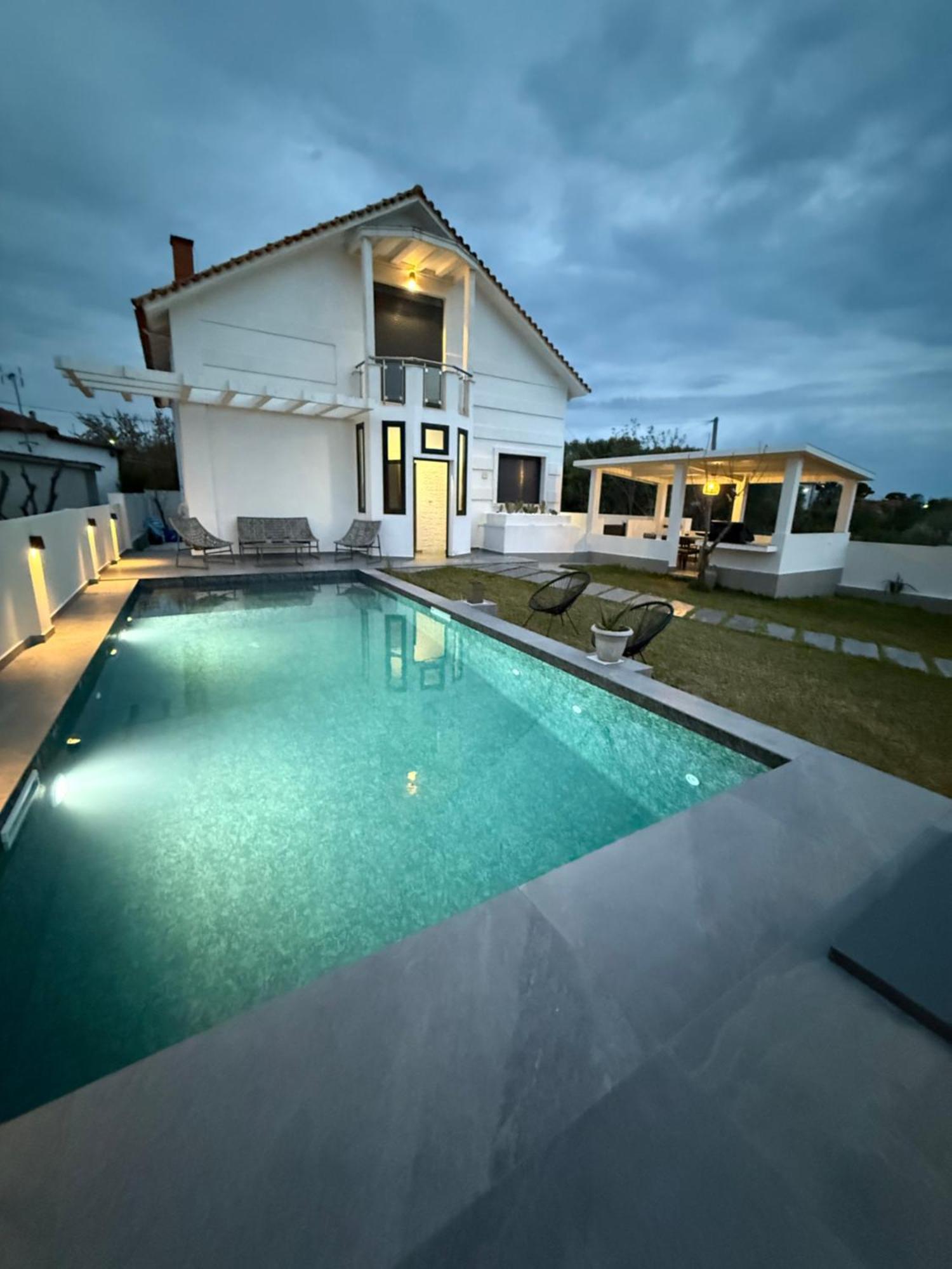 Villa Sunset Albatross Nea Poteidaia Exteriör bild
