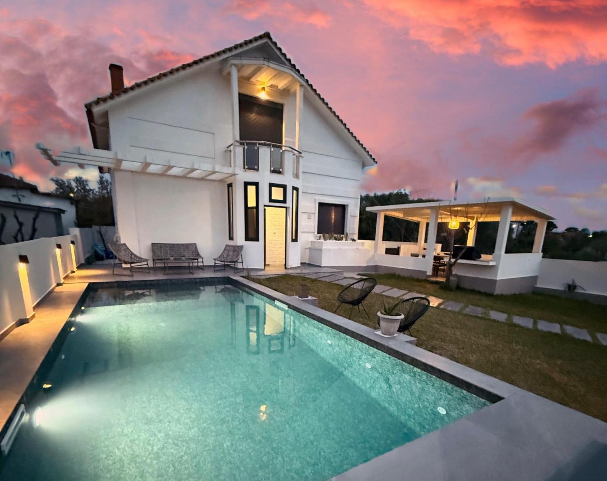 Villa Sunset Albatross Nea Poteidaia Exteriör bild